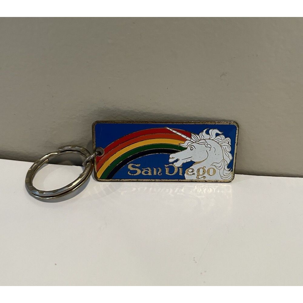 Vintage‎ San Diego Metal Keychain Rainbow Unicorn Keyring 2.5" California